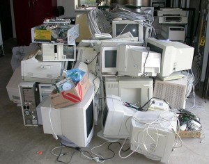 "]  Reciclaje y desguace de equipos informáticos